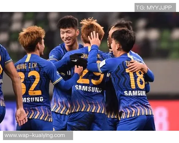 江苏苏宁足球队奋战新赛季期待重返巅峰再创辉煌